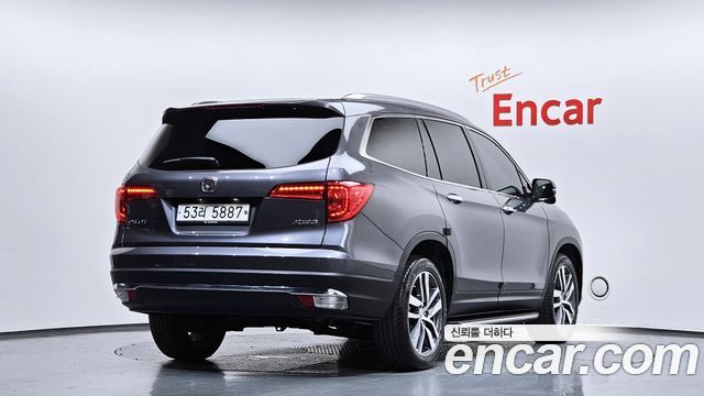 Honda Pilot 2017 — photo 2