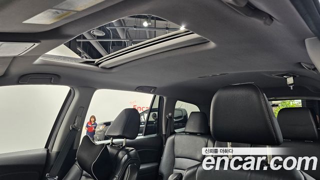 Honda Pilot 2017 — photo 24