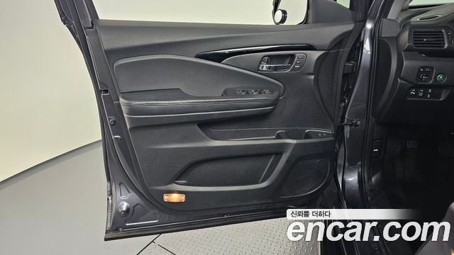 Honda Pilot 2017 — photo 14