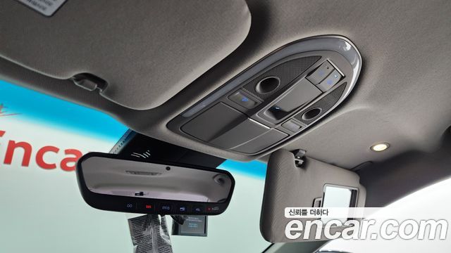 Genesis G80 2019 — photo 27
