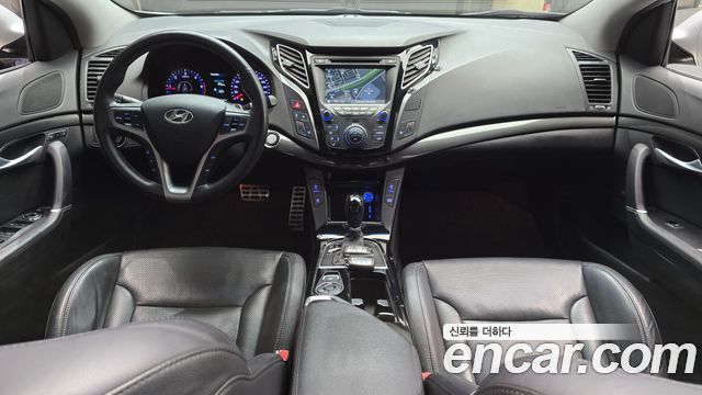 Hyundai i40 2015 — photo 10