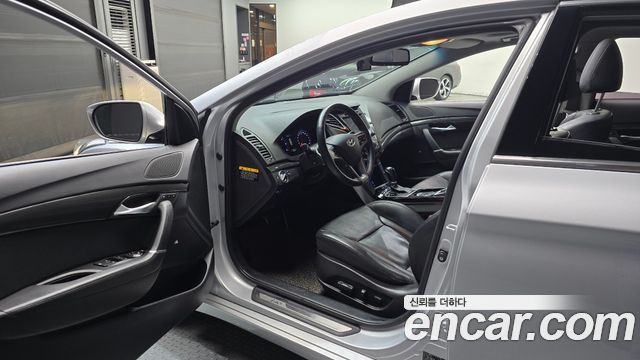 Hyundai i40 2015 — photo 13