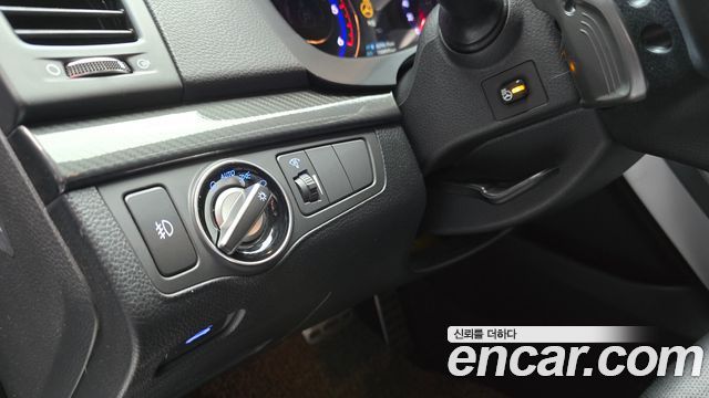 Hyundai i40 2015 — photo 21