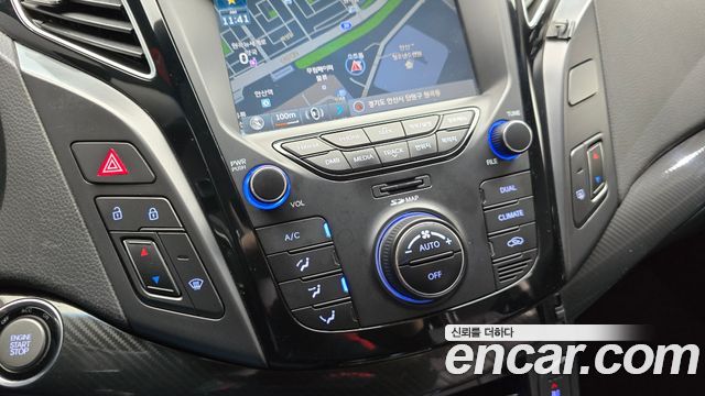Hyundai i40 2015 — photo 23