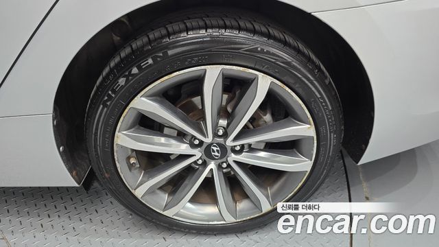 Hyundai i40 2015 — photo 7