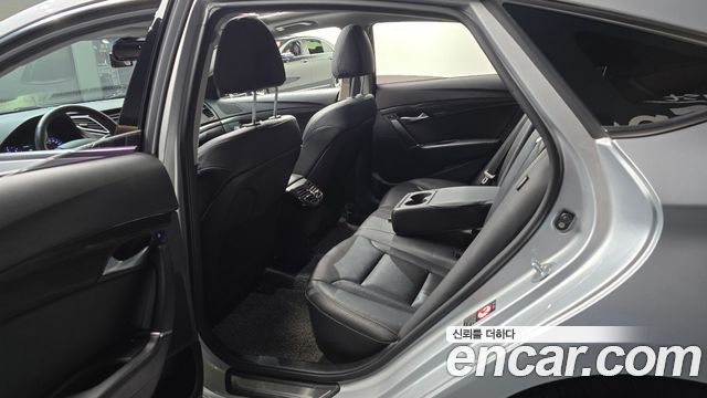 Hyundai i40 2015 — photo 16