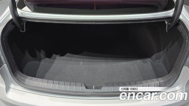 Hyundai i40 2015 — photo 28