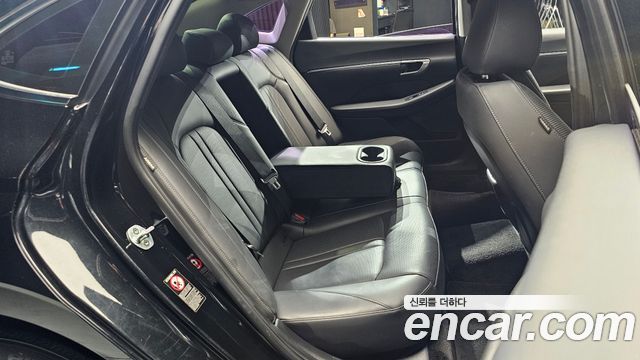 Hyundai Sonata 2020 — photo 12