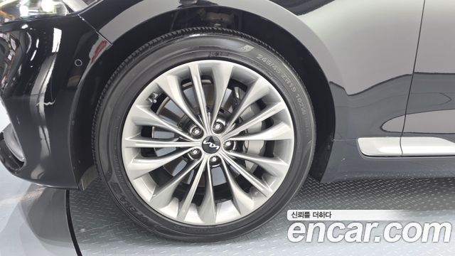 Kia K9 2022 — photo 5