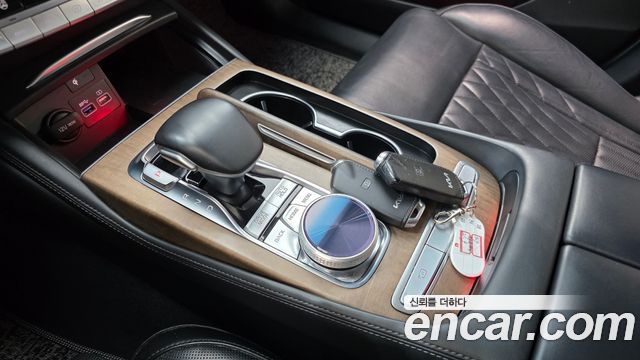 Kia K9 2022 — photo 12