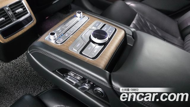 Kia K9 2022 — photo 32