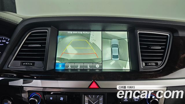 Hyundai Genesis 2015 — photo 17