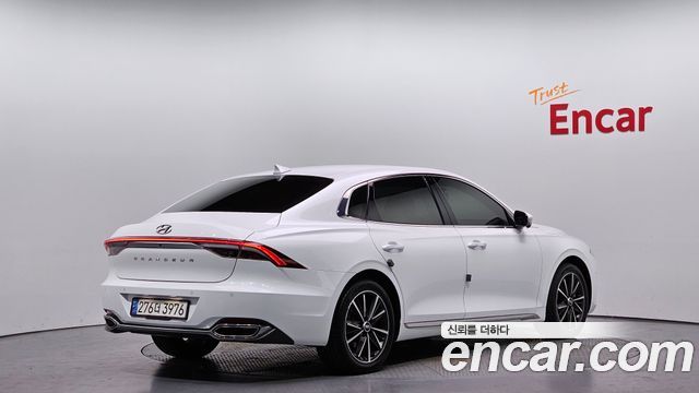 Hyundai Grandeur 2023 — photo 2