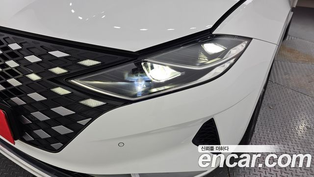 Hyundai Grandeur 2023 — photo 8