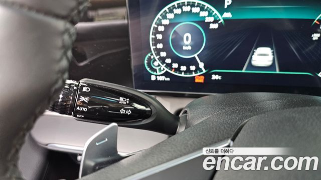 Hyundai Grandeur 2023 — photo 28