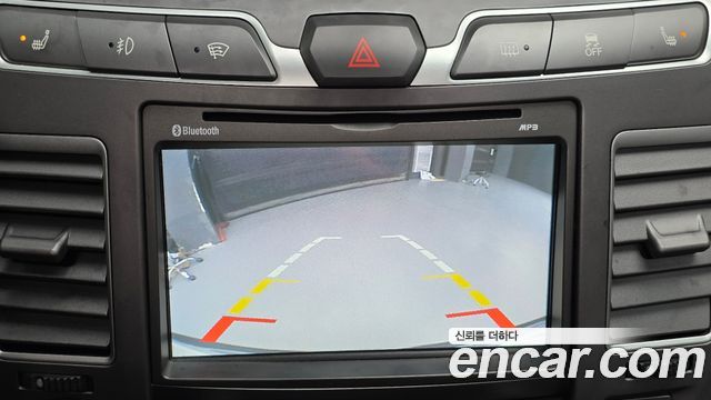 KG Mobility KORANDO 2015 — photo 25
