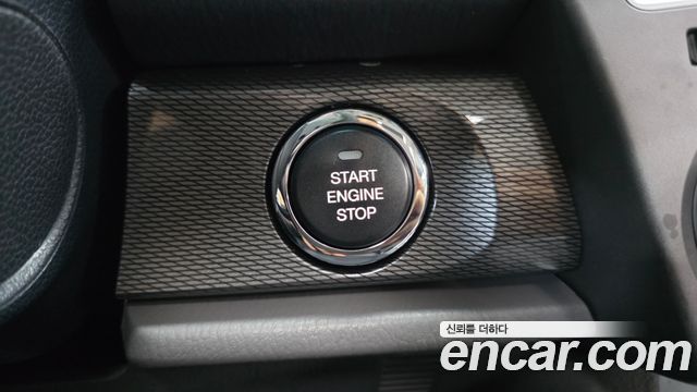 KG Mobility KORANDO 2015 — photo 27