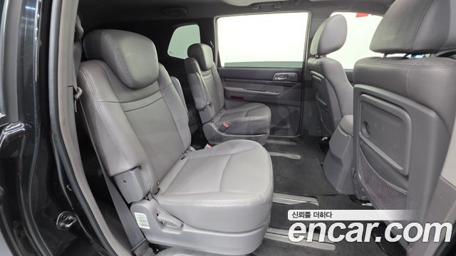 KG Mobility KORANDO 2015 — photo 29