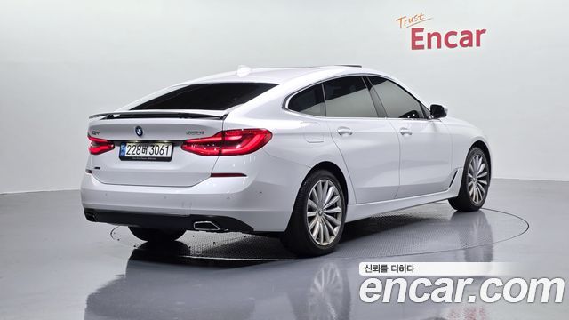 BMW Gran Turismo 2023 — photo 2