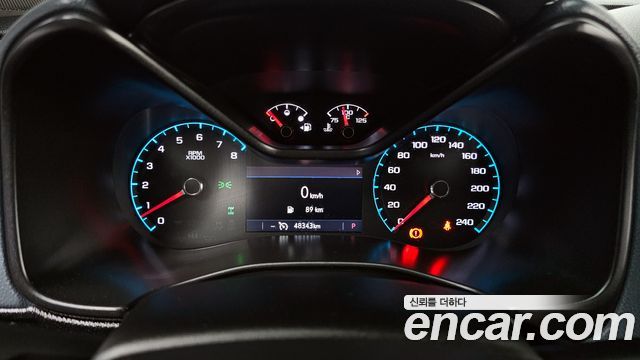 Chevrolet Korea Colorado 2022 — photo 8
