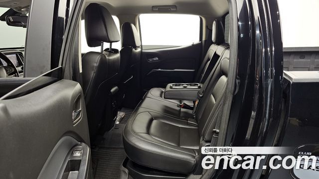Chevrolet Korea Colorado 2022 — photo 11