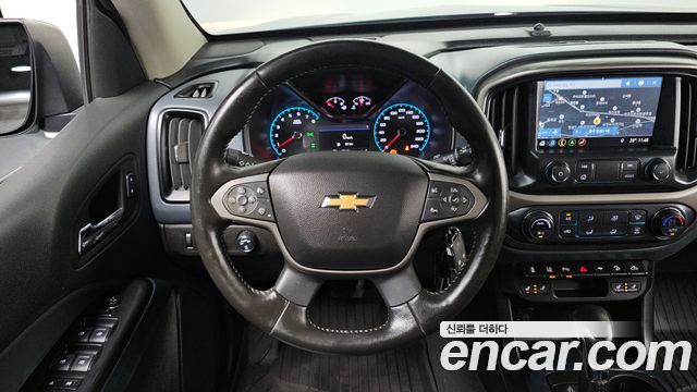 Chevrolet Korea Colorado 2022 — photo 12