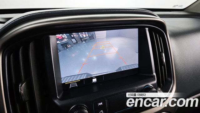 Chevrolet Korea Colorado 2022 — photo 15