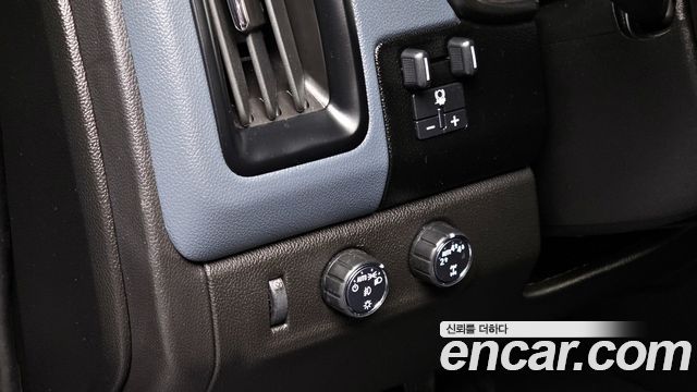 Chevrolet Korea Colorado 2022 — photo 16