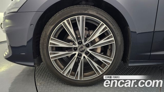 Audi A6 2023 — photo 5