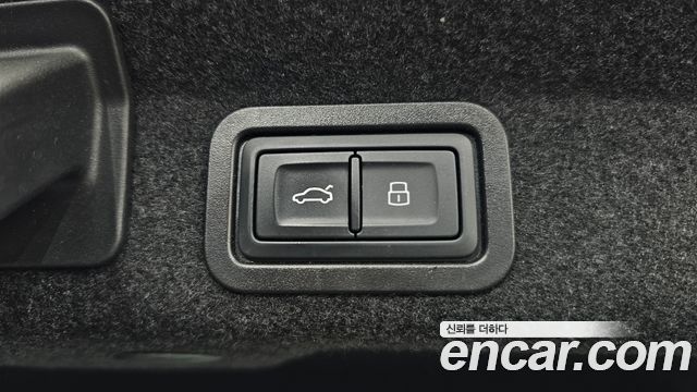 Audi A6 2023 — photo 17