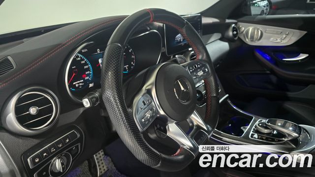 Mercedes-Benz C-Class 2022 — photo 15