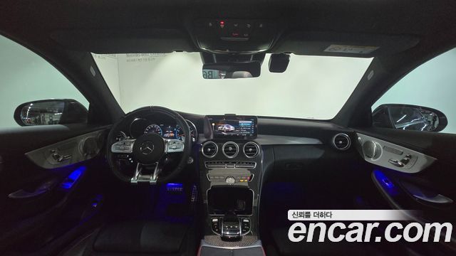 Mercedes-Benz C-Class 2022 — photo 17