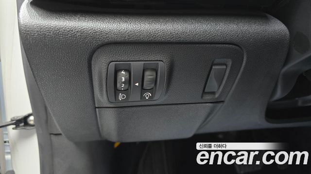 Renault Korea SM6 2016 — photo 29