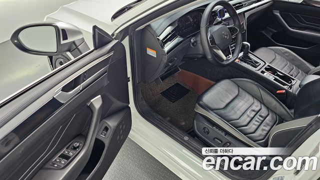 Volkswagen Arteon 2022 — photo 10
