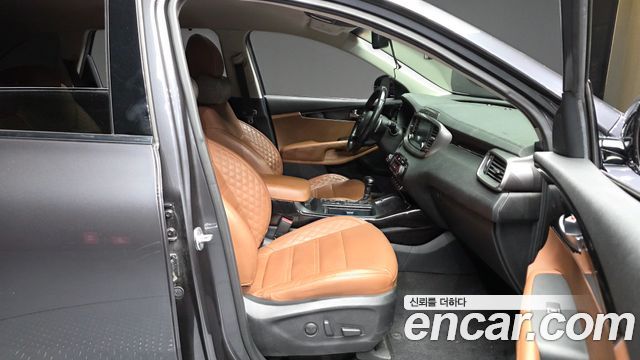 Kia Sorento 2019 — photo 11