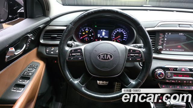 Kia Sorento 2019 — photo 13