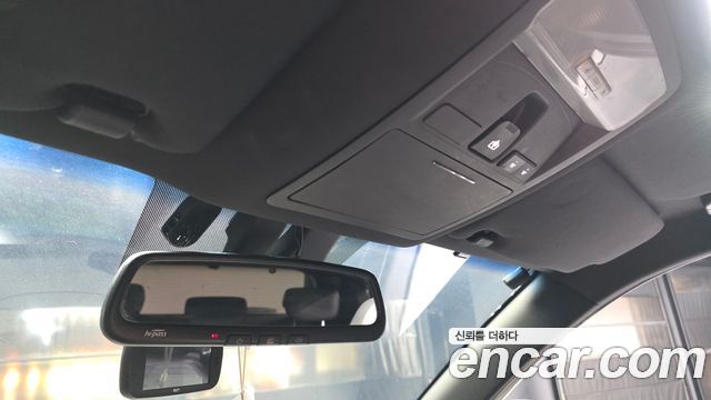 KG Mobility Rexton 2018 — photo 16