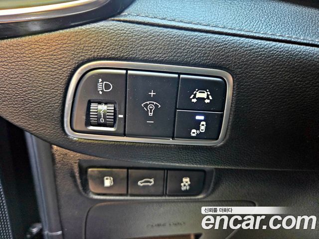 Hyundai Grandeur 2018 — photo 17