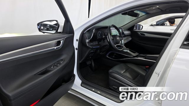 Hyundai Grandeur 2022 — photo 10