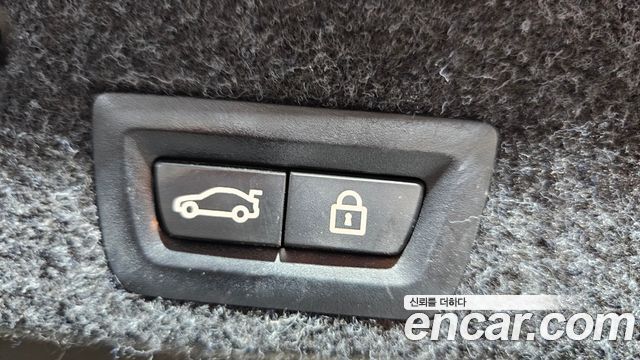 BMW 5-Series 2014 — photo 20