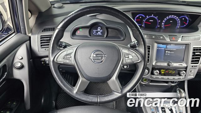 KG Mobility KORANDO 2019 — photo 20