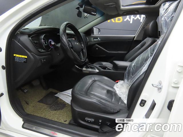 Kia K5 2013 — photo 16