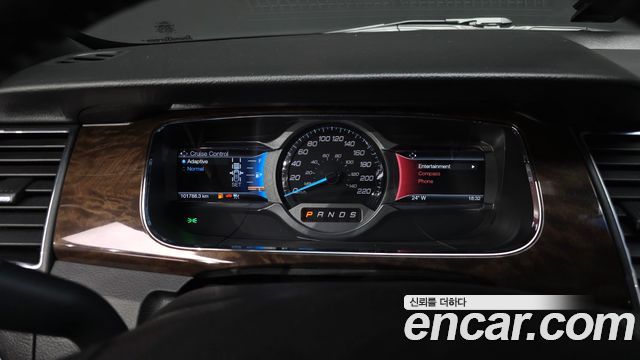 Ford Taurus 2015 — photo 8
