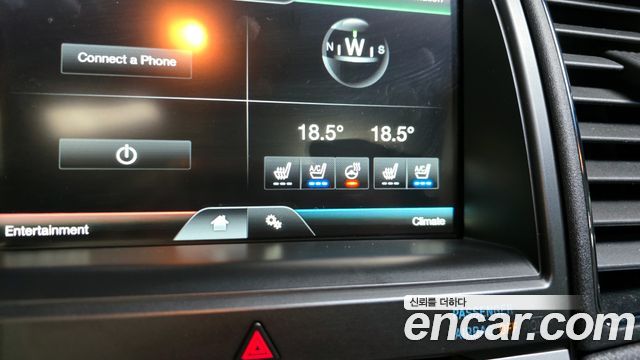 Ford Taurus 2015 — photo 18