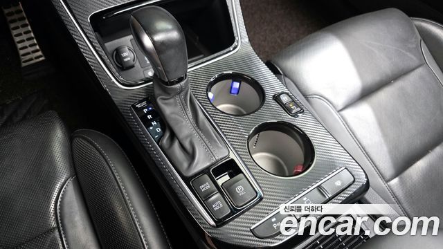 Hyundai Grandeur 2018 — photo 12
