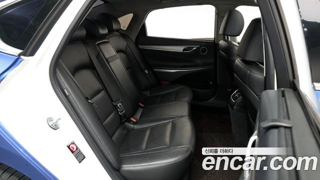 Hyundai Grandeur 2018 — photo 17