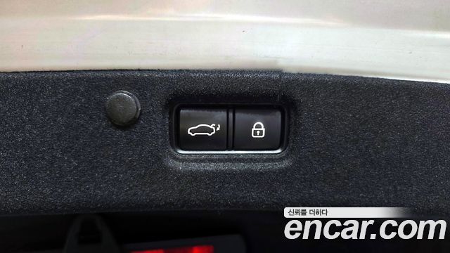 Hyundai Grandeur 2018 — photo 23