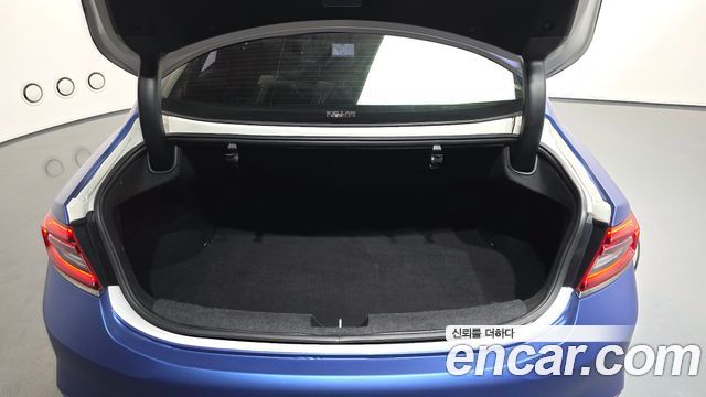 Hyundai Grandeur 2018 — photo 24