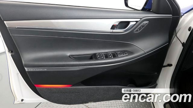 Hyundai Grandeur 2018 — photo 14