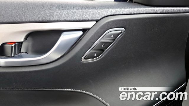 Hyundai Grandeur 2018 — photo 34